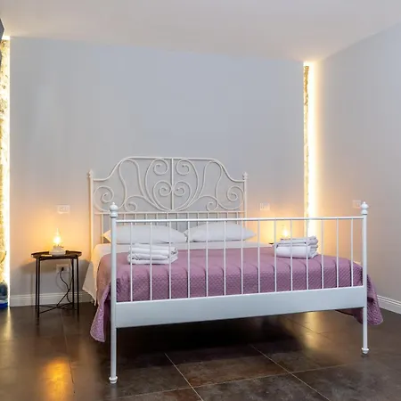 Casa Ocucchiti קטאניה